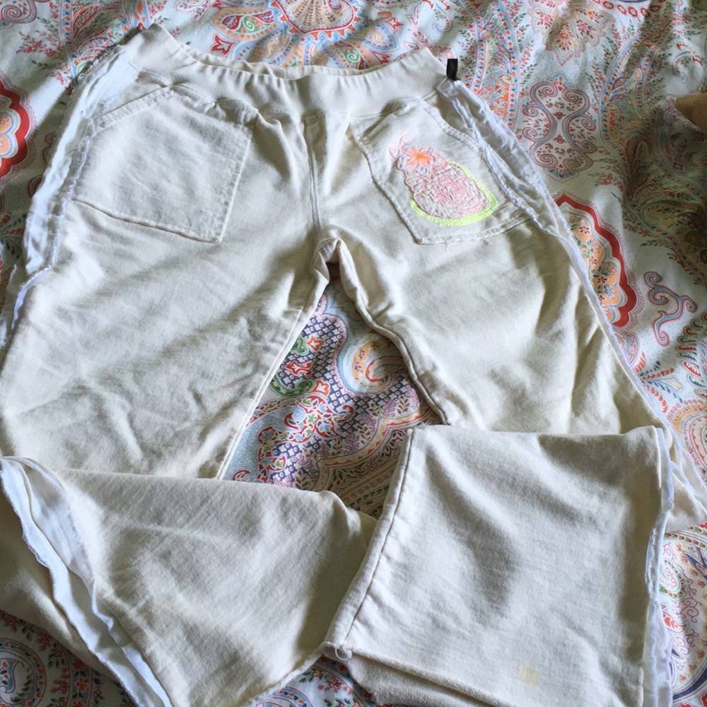 Gold hawk sweat pants medium